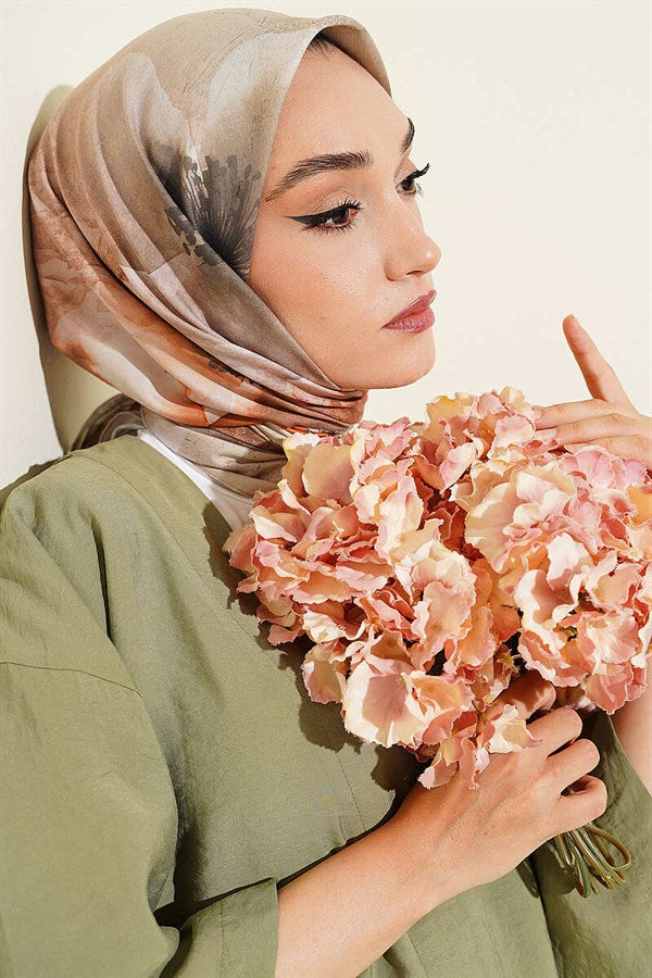 120 cm Flower Pattern Scarf, Light Green