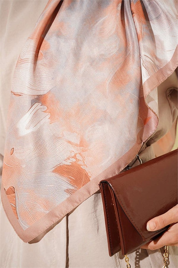 120 cm Pastel Flora Scarf Latte