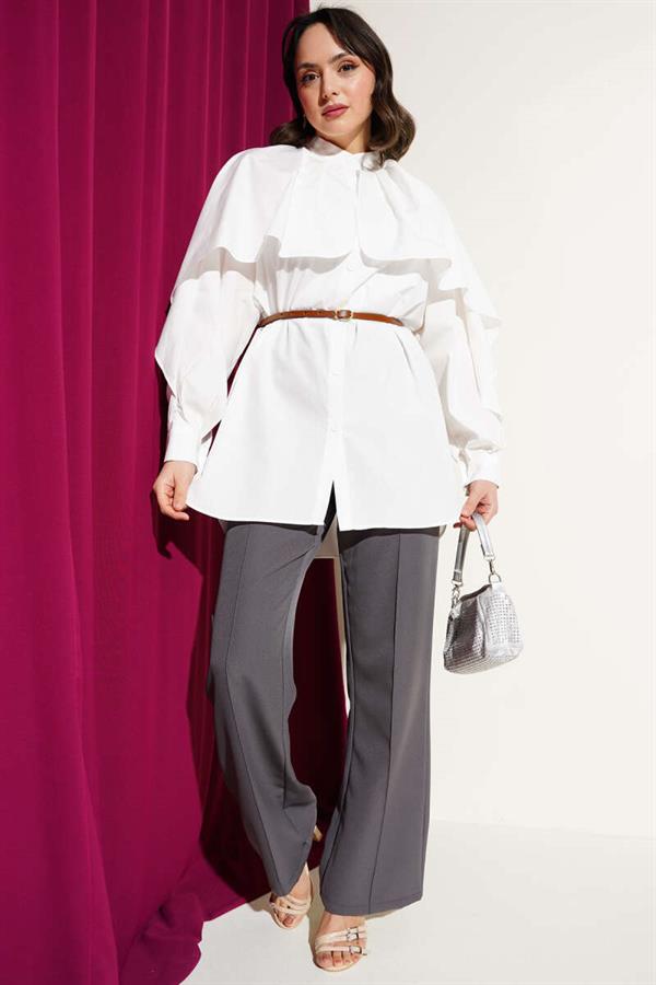 Poplin Shirt with Belt in Ecru