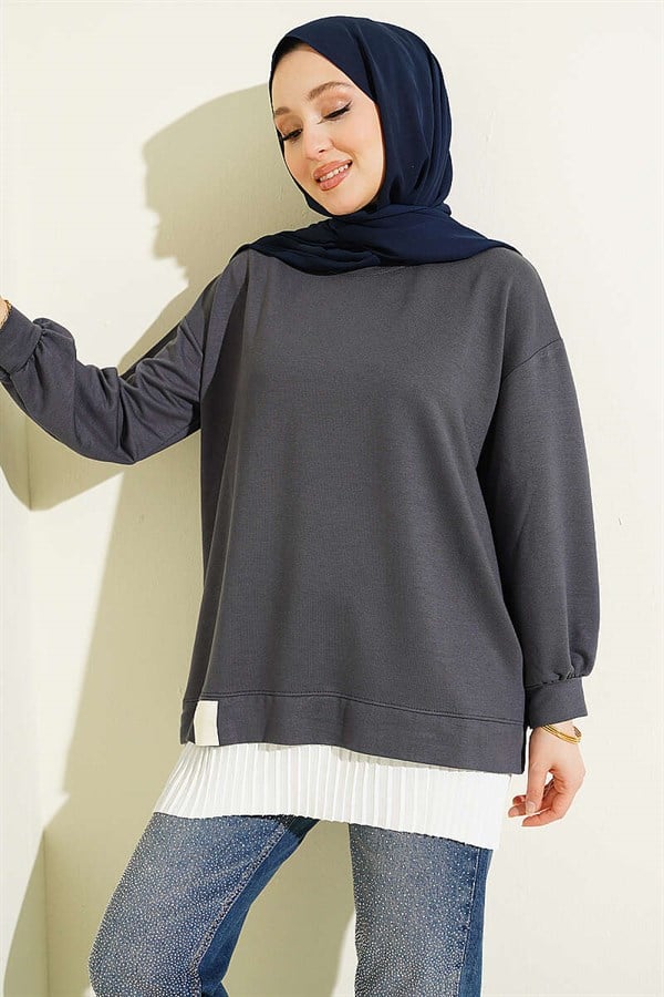 Pleated Loisha Tunic in Smoke Grey