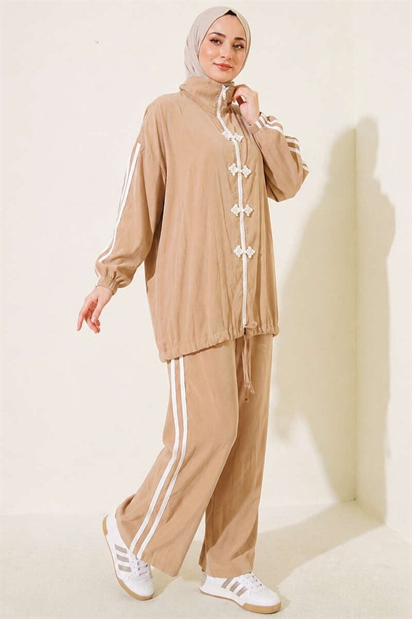 Applique Embellished Zippered 2 Piece Set, Beige