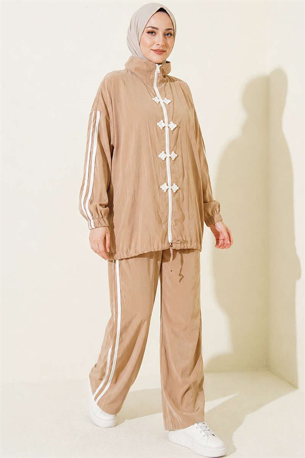 Applique Embellished Zippered 2 Piece Set, Beige
