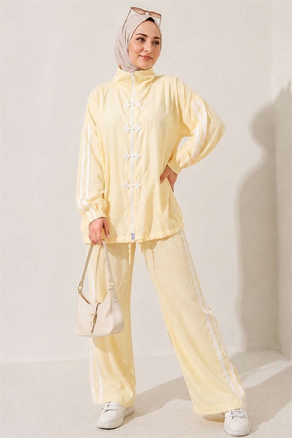 Applique Embellished Zippered 2 Piece Set, Yellow