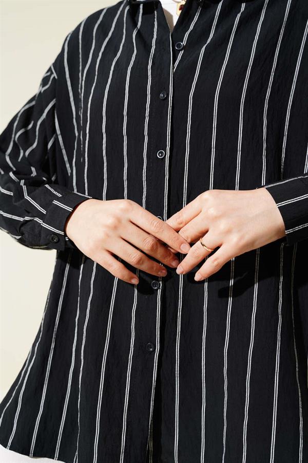 Back Double Pleated Striped Shirt Black
