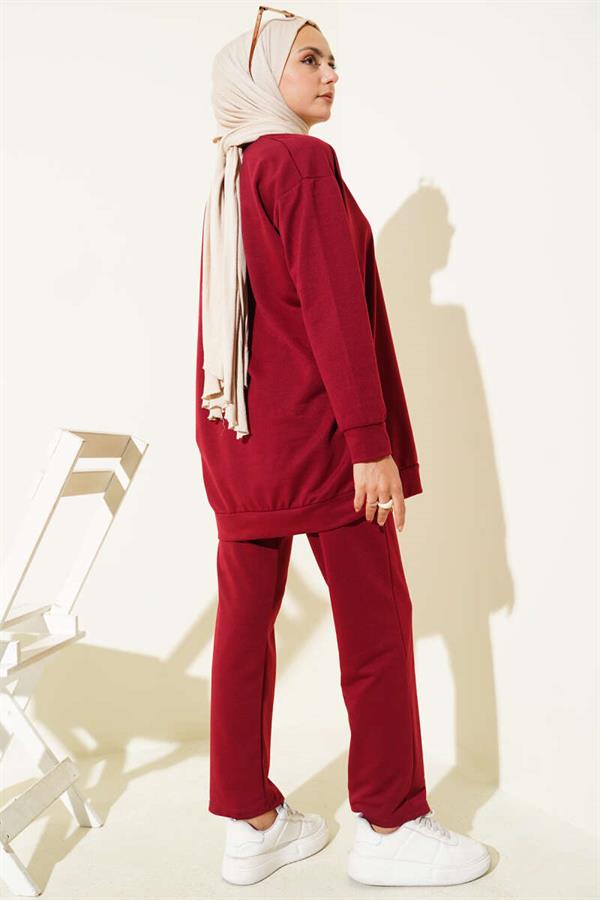 Basic 2 Piece Set with Emblem Detail, Burgundy