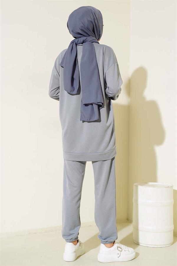 Crest Detailed 2 Piece Set Gray