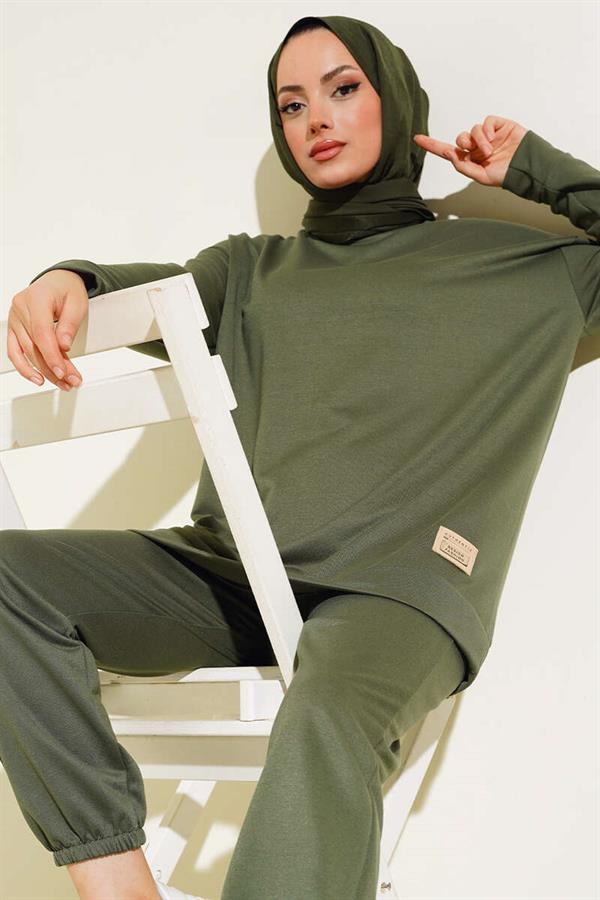 Double-Piece 2 Piece Set Khaki with Crest Detail