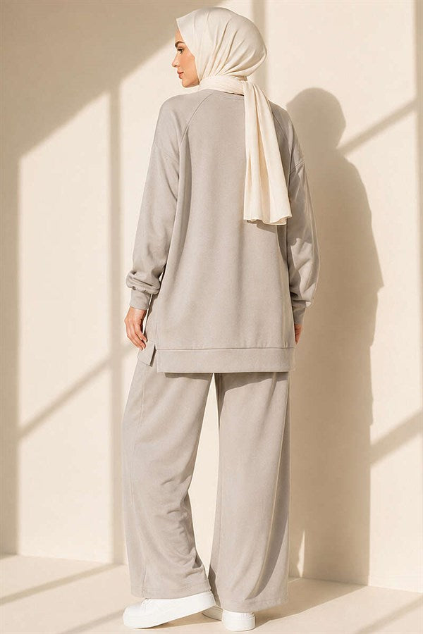 Emblem Detailed Casual Loisha 2 Piece Set, Beige