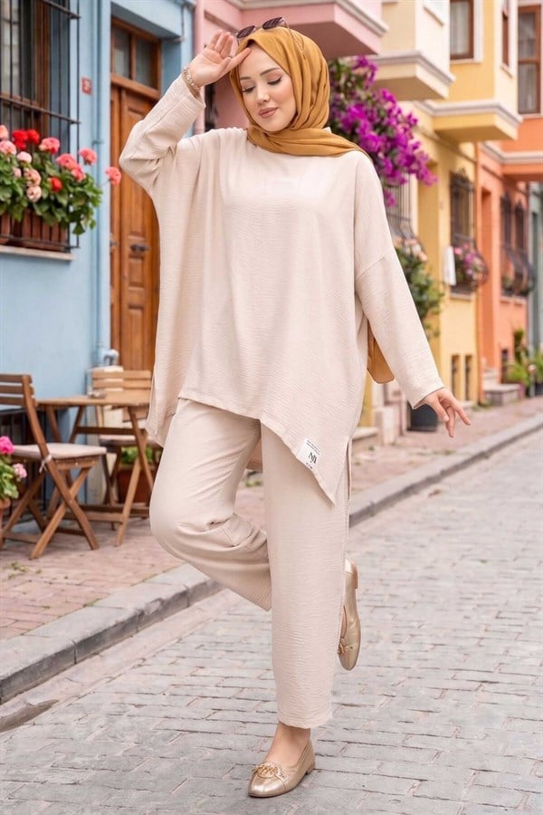Emblem Detailed Casual Summer 2 Piece Set in Beige