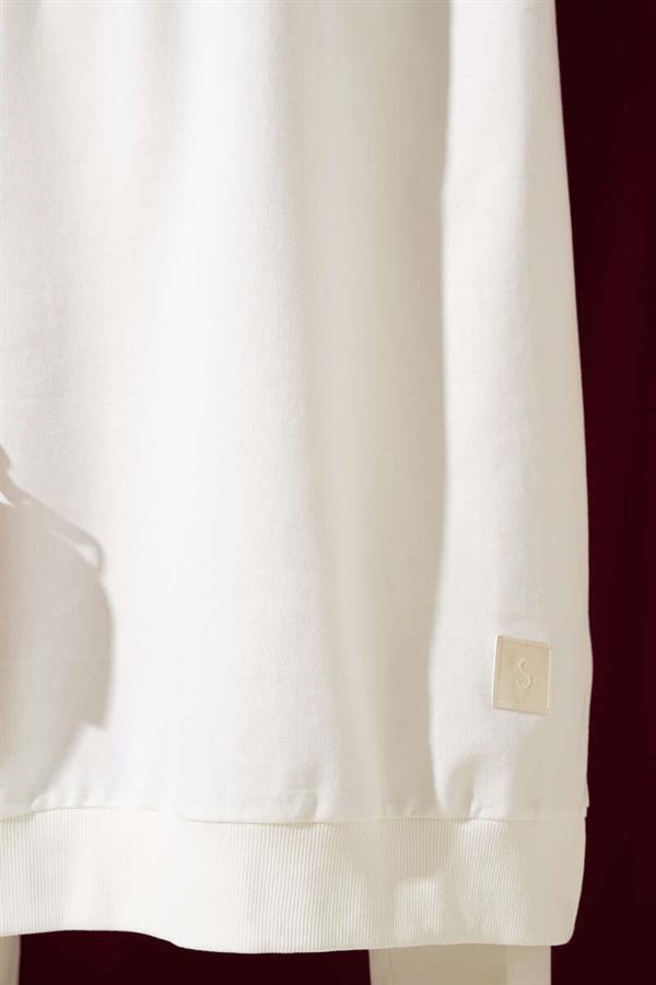 Emblem Detailed Slit Long Tunic Ecru