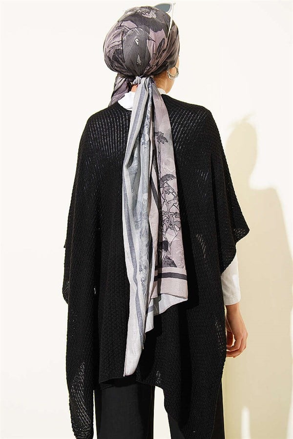 Asymmetrical Cut Knitted Poncho Black