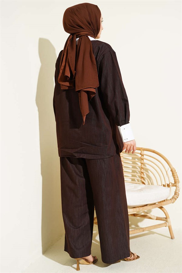 Asymmetrical Stone Collar Hidden Button 2 Piece Set in Coffee Brown