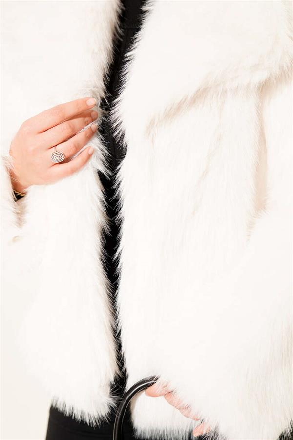 Lined Lolita Fur Ecru