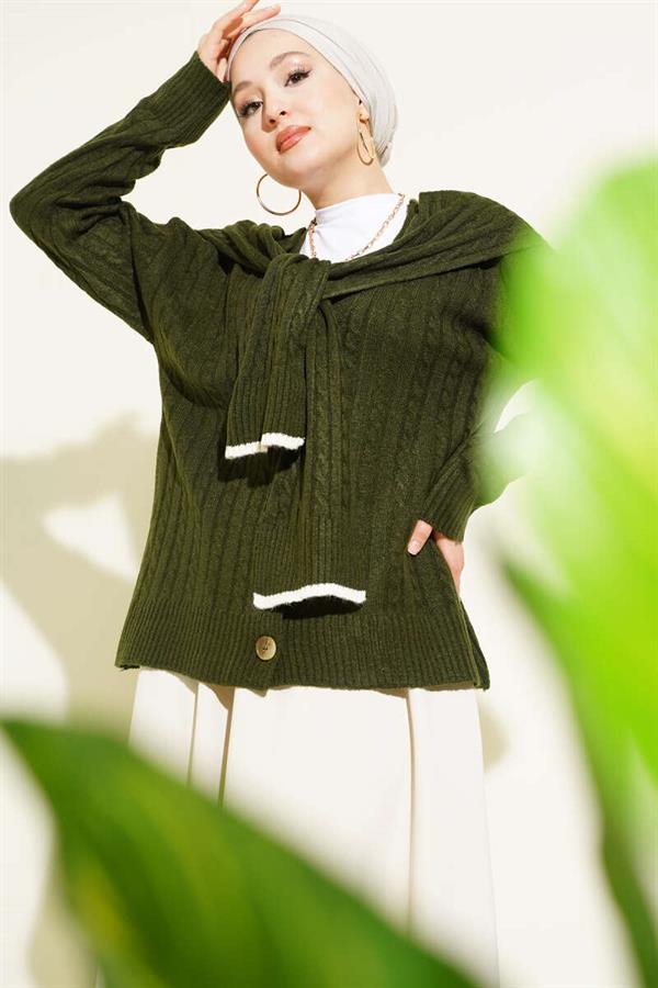 Scarf-Style Knitted Short Cardigan, Khaki