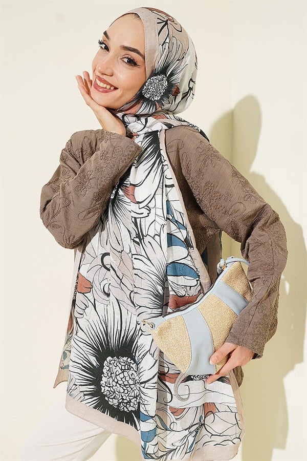 Sunflower Pattern Bamboo Crash Shawl Beige