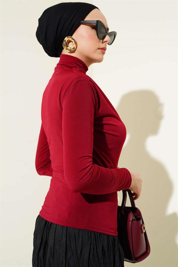 Turtleneck Side Gathered Sandy Blouse Claret Red