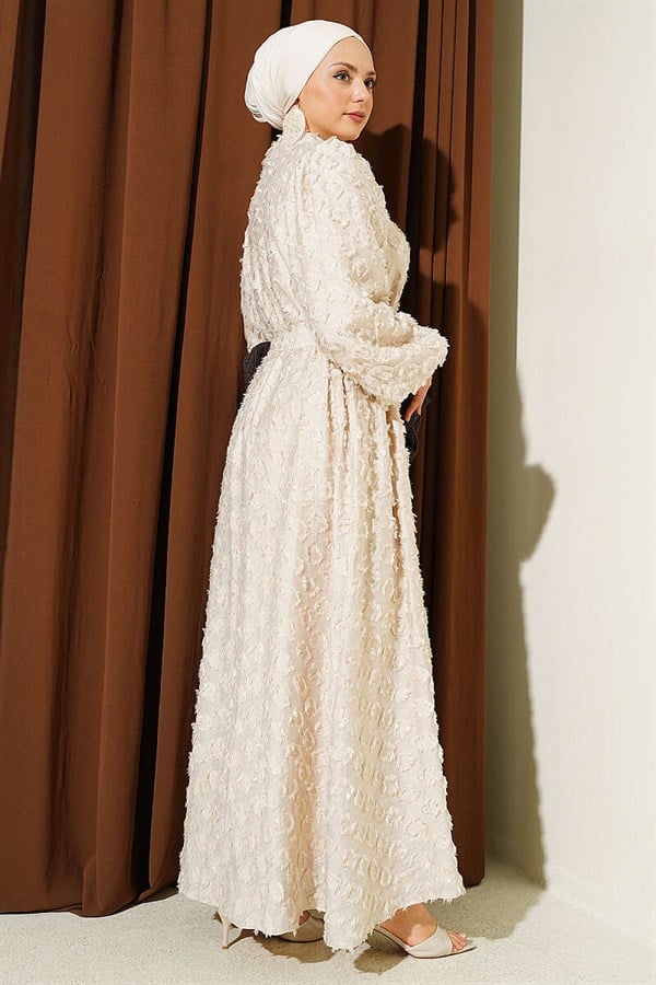 Balloon Sleeve Ring Bearded Dress Beige