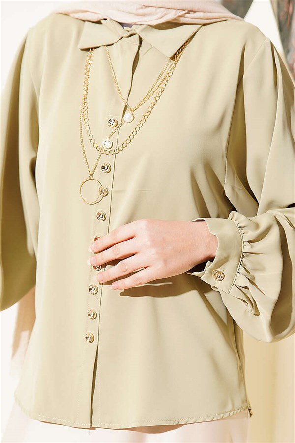 Balloon Sleeve Loose Short Shirt in Sage Green