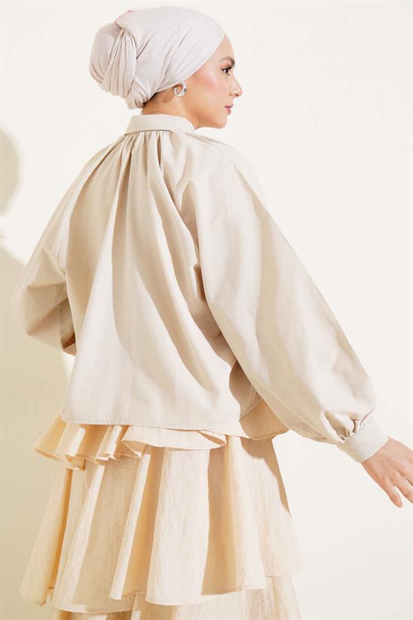 Balloon Sleeve Stone Button Short Shirt Beige