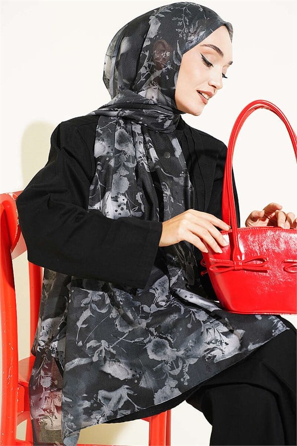 Printed Floral Pattern Scarf, Black