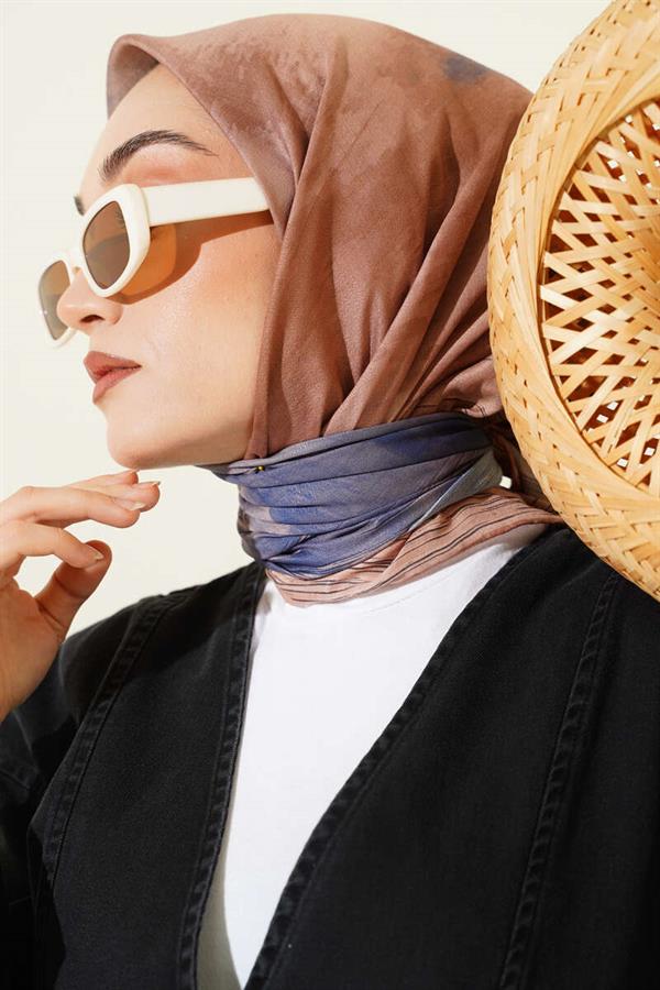 Batik Pattern Demore Scarf Camel