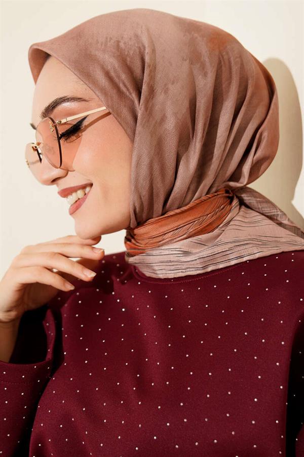 Batik Pattern Demore Scarf Latte