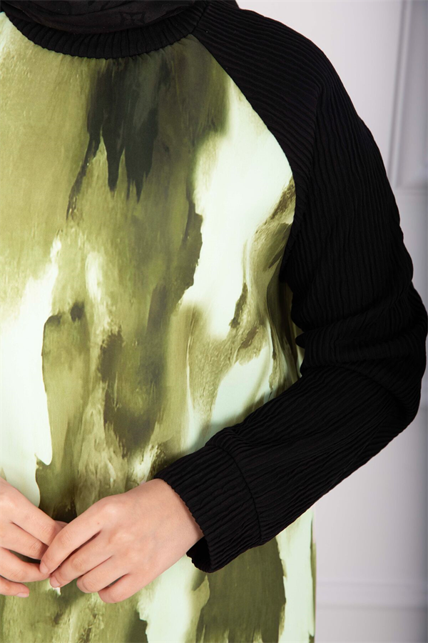 Batik Pattern Ribbed Hijab 2 Piece Set in Olive Green