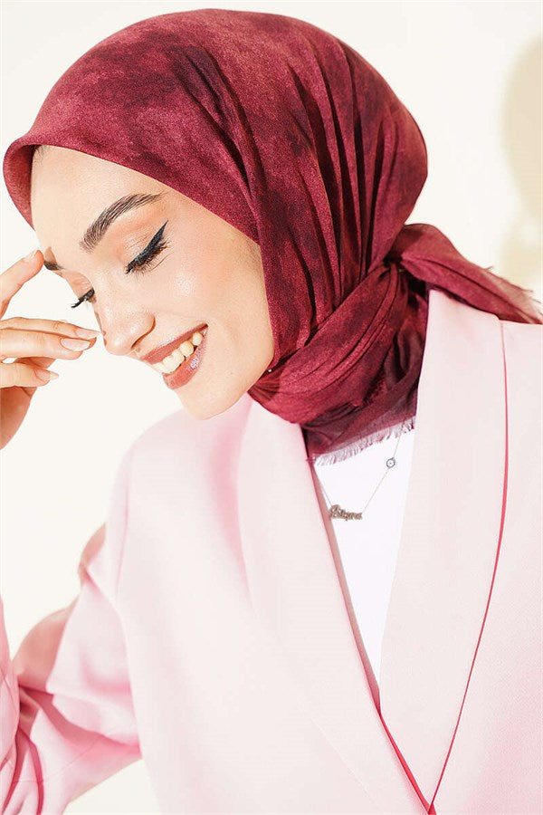 Batik Pattern Soft Kras Series Scarf Burgundy