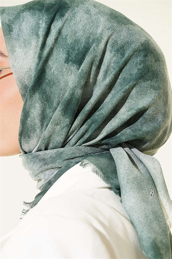 Batik Pattern Soft Kras Series Scarf Green