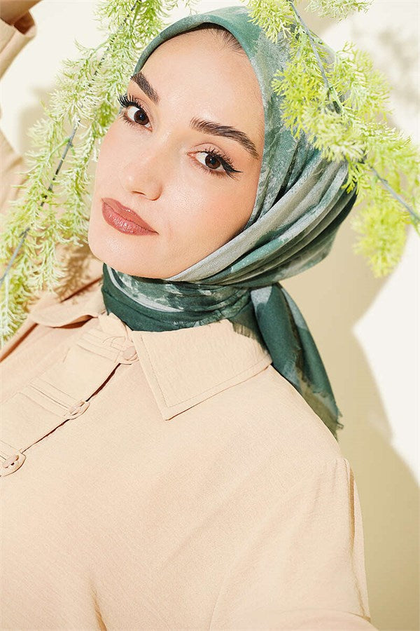 Batik Patterned Soft Scarf Emerald