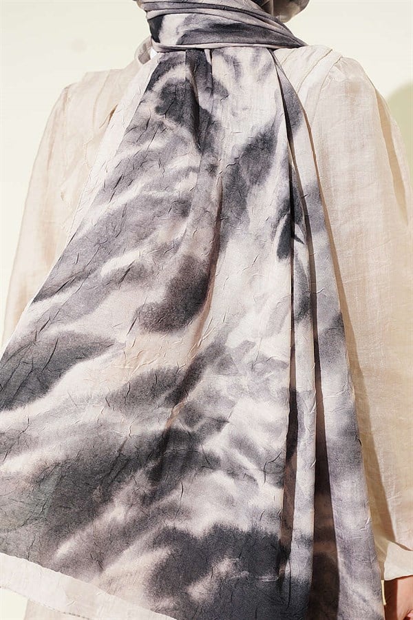 Batik Marbled Bamboo Kash Shawl Black Beige