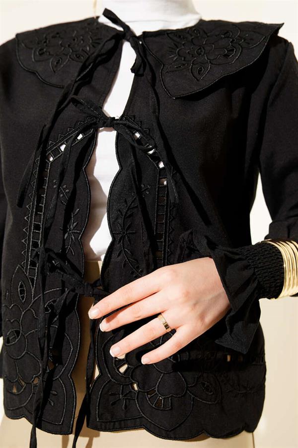 Baby Collar Embroidered Tie Blouse Black