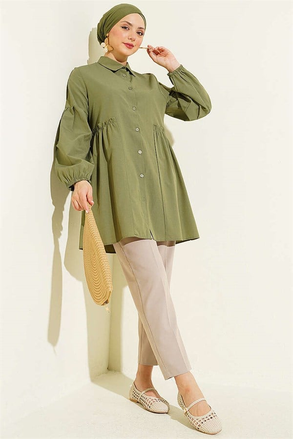 Waist-Gathered, Sleeve-Pleated Shirt, Khaki