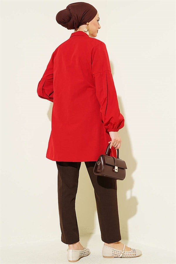 Red Shirt with Gathered Waist and Pleated Sleeves