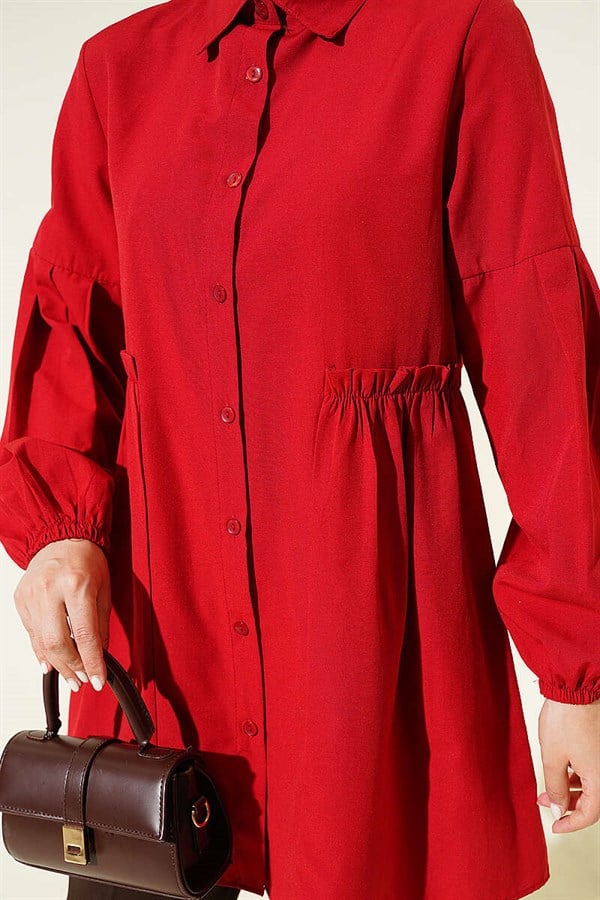 Red Shirt with Gathered Waist and Pleated Sleeves