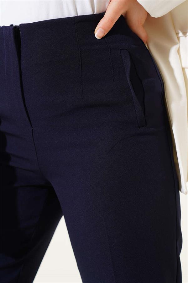 Waist-Spangled Skinny Leg Fabric Trousers Navy Blue