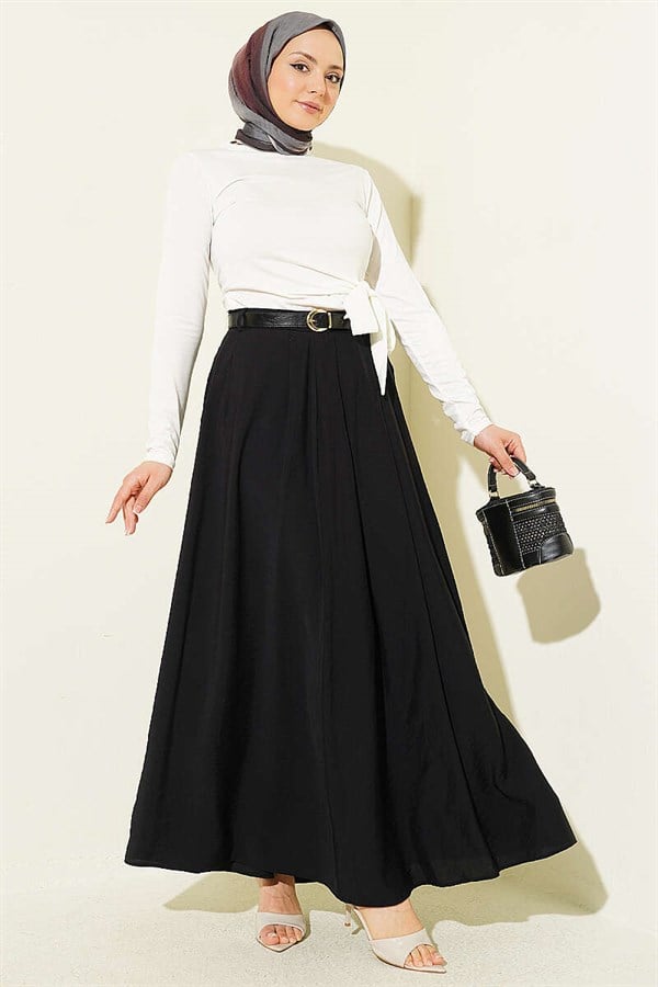 Black Pleated Flared Skirt with Waist Zipper