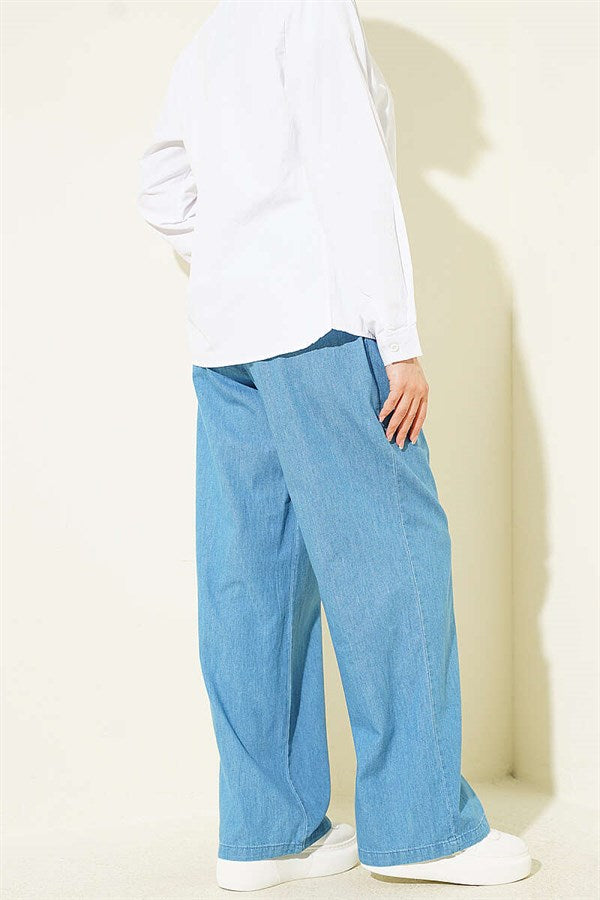 Wide-Leg Jeans with Drawstring Waist, Light Blue