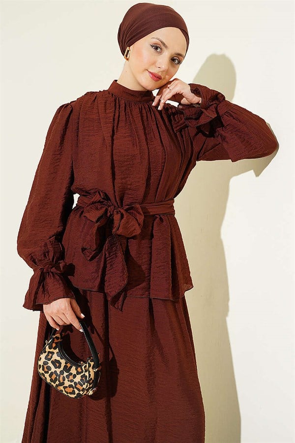 2 Piece Set with Belted Skirt in Coffee Brown