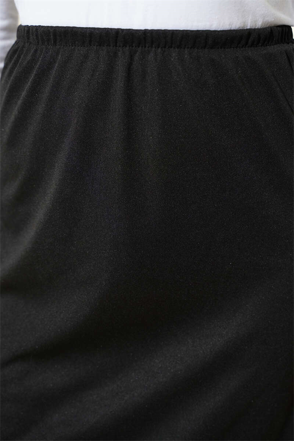 Black Petticoat with Elastic Waist Detail