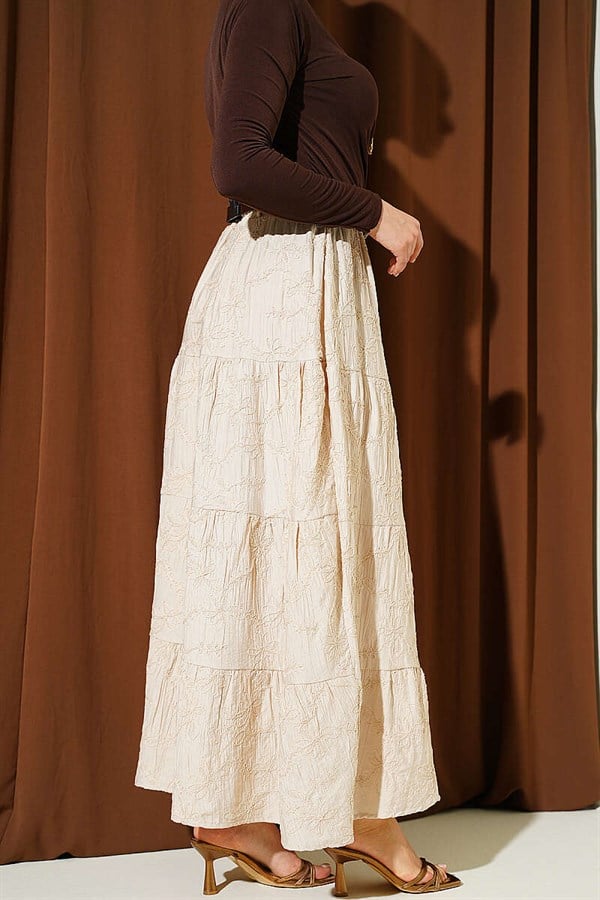 Beige Skirt with Elastic Waist and Floral Embroidery