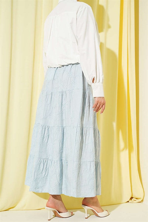 Elastic Waist Floral Embroidery Layered Skirt Blue
