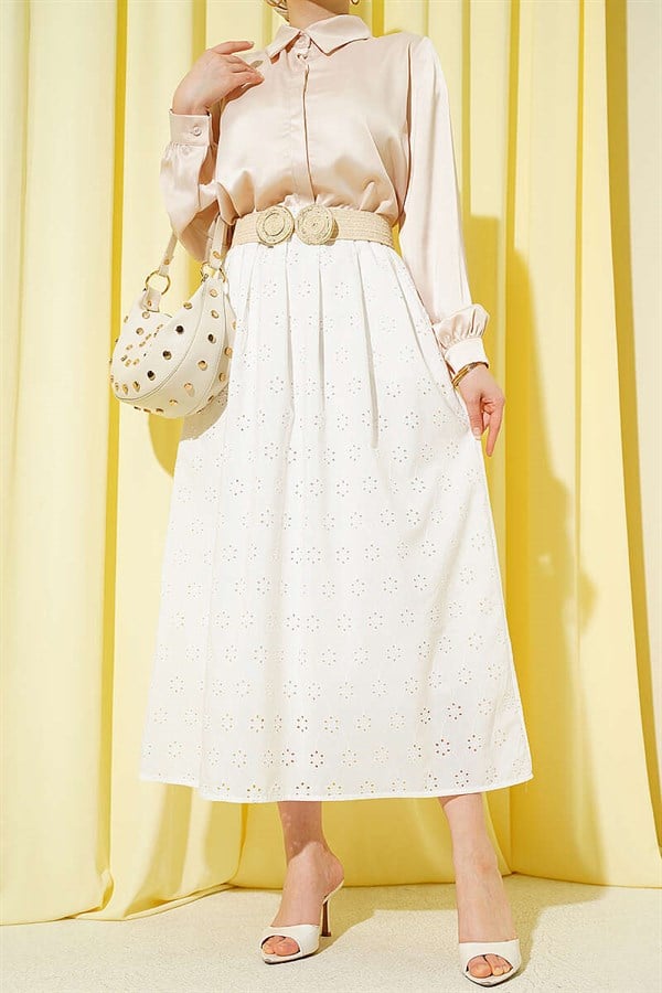 Ecru Floral Embroidered Skirt with Elastic Waistband