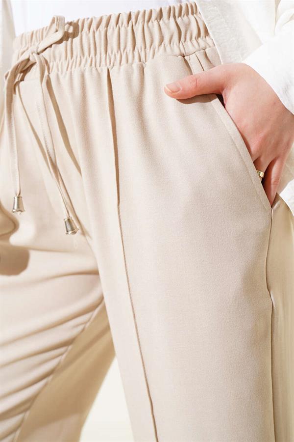 Elastic Waist Slim Leg Trousers Beige