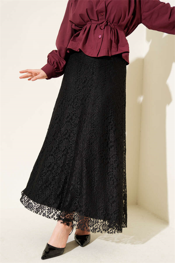 Black Flared Skirt with Lace Trim and Elastic Waistband