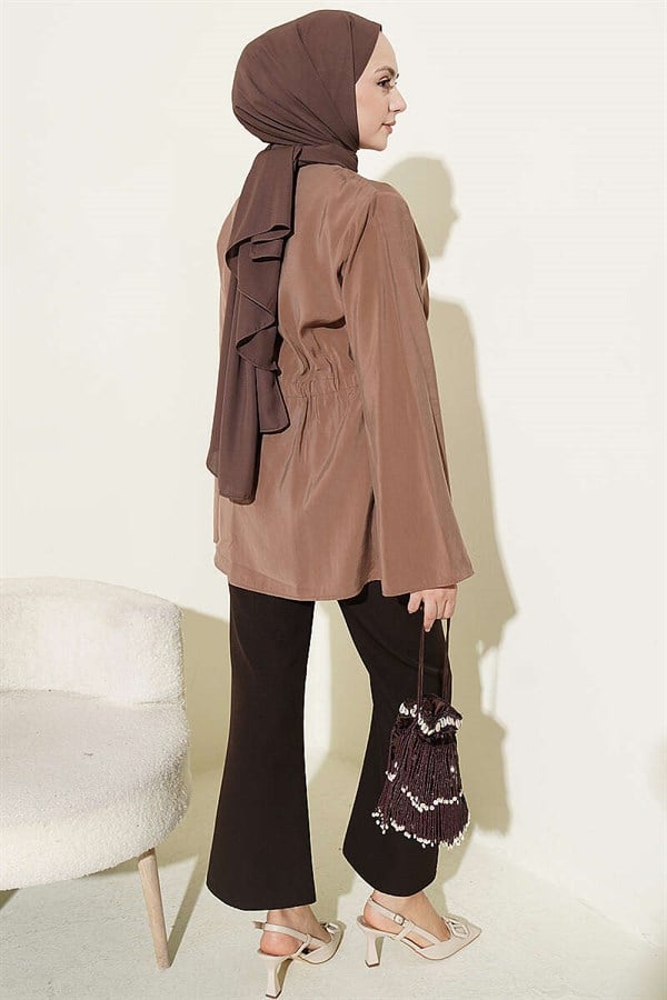 Tencel Jacket with Elastic Waist and Button Closure (Latte)