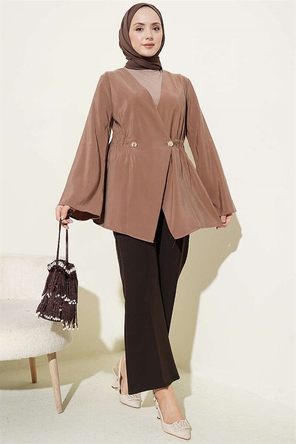 Tencel Jacket with Elastic Waist and Button Closure (Latte)