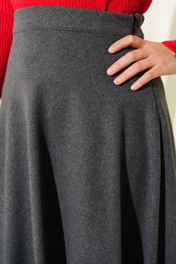 Elastic Waist Flared Cashmere Skirt in Smoke Color