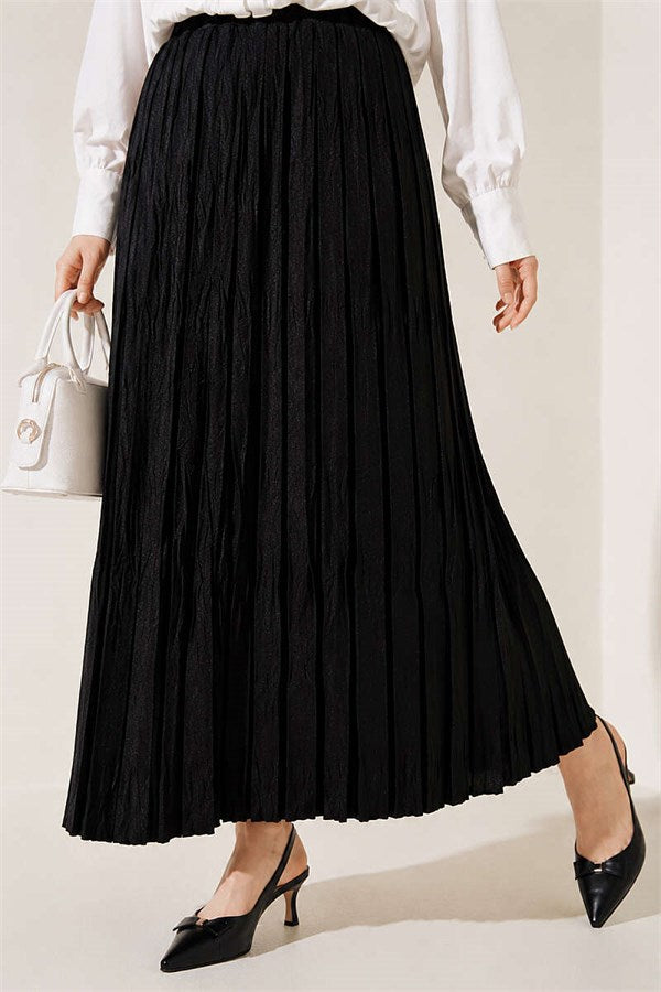 Black Skirt with Elastic Waist and Pleated Details