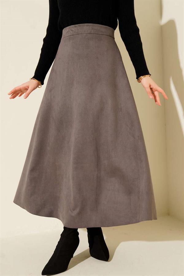 Elastic Waist Suede Flared Skirt in Smoke